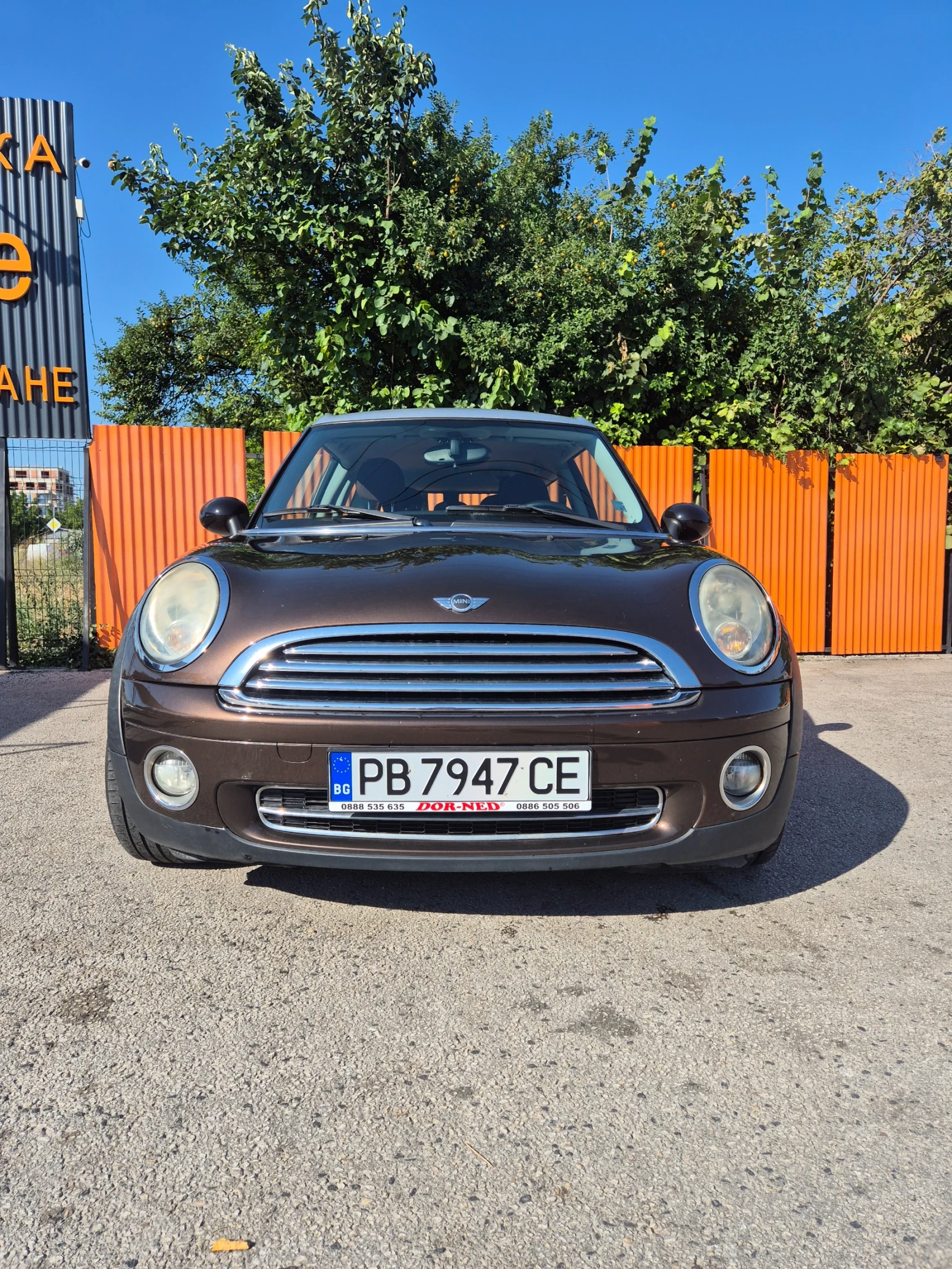 Mini Clubman, снимка 2 - Автомобили и джипове - 55646260