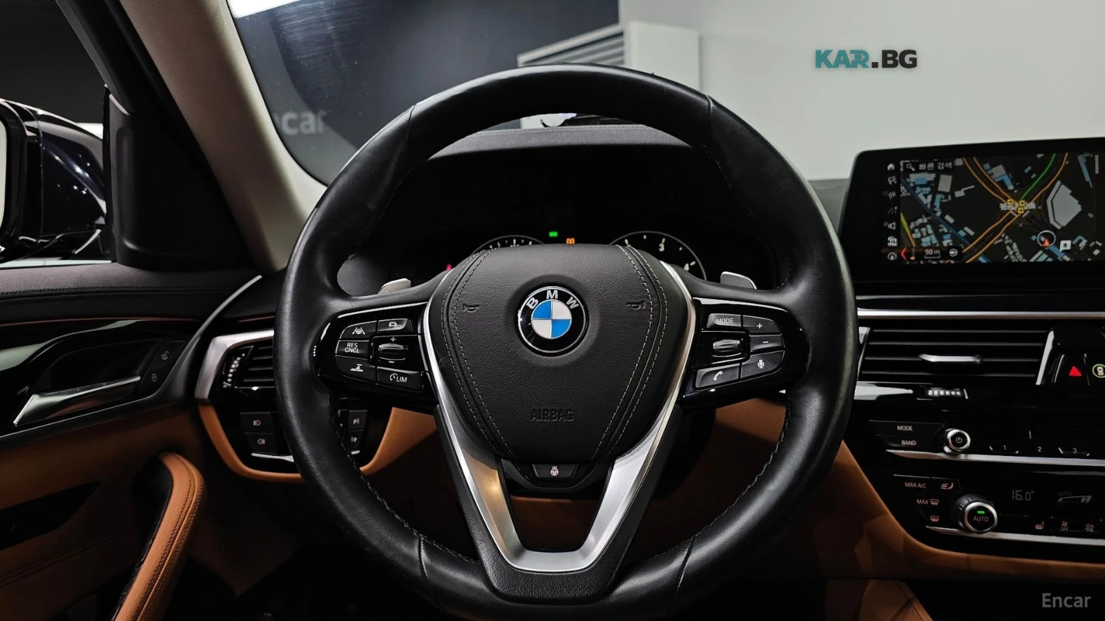 BMW 520 LUXURY SPECIAL EDITION* КОЖА* НАВИ* ПАНО* HUD, снимка 11 - Автомобили и джипове - 55735962