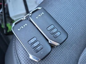 Kia Niro EV Limited-4D Utility, снимка 15