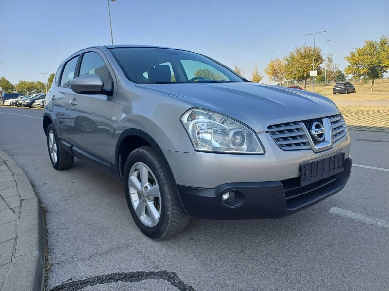 Nissan Qashqai 1.6 Benzin 114k.s., снимка 3 - Автомобили и джипове - 47008337