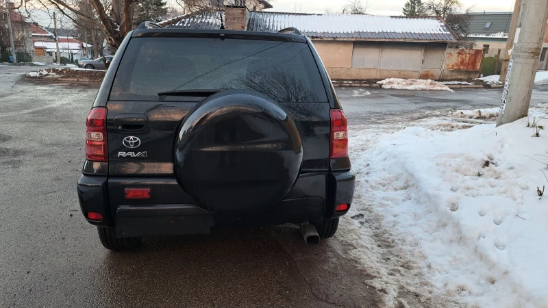 Toyota Rav4 2.0 D2D, снимка 5 - Автомобили и джипове - 48786101