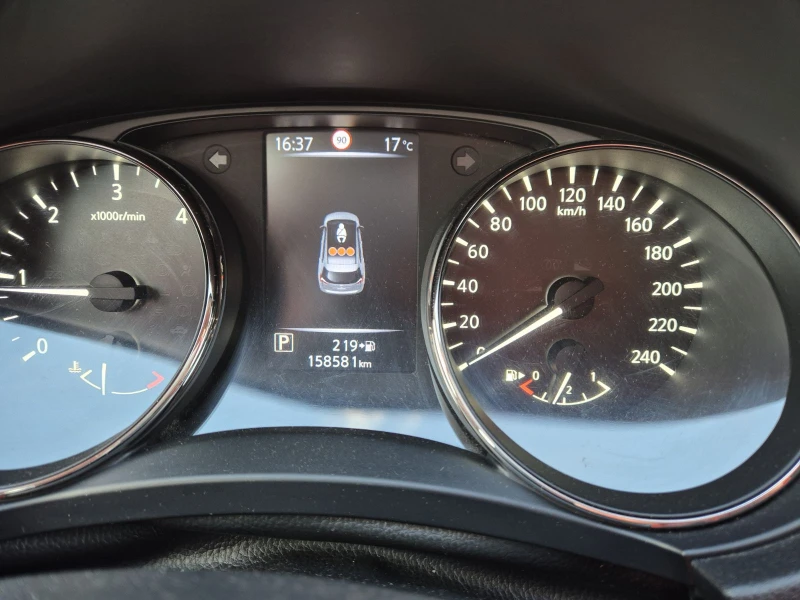 Nissan X-trail 2.0dCi Tekna plus 4WD face led Обслужен, снимка 6 - Автомобили и джипове - 52588308