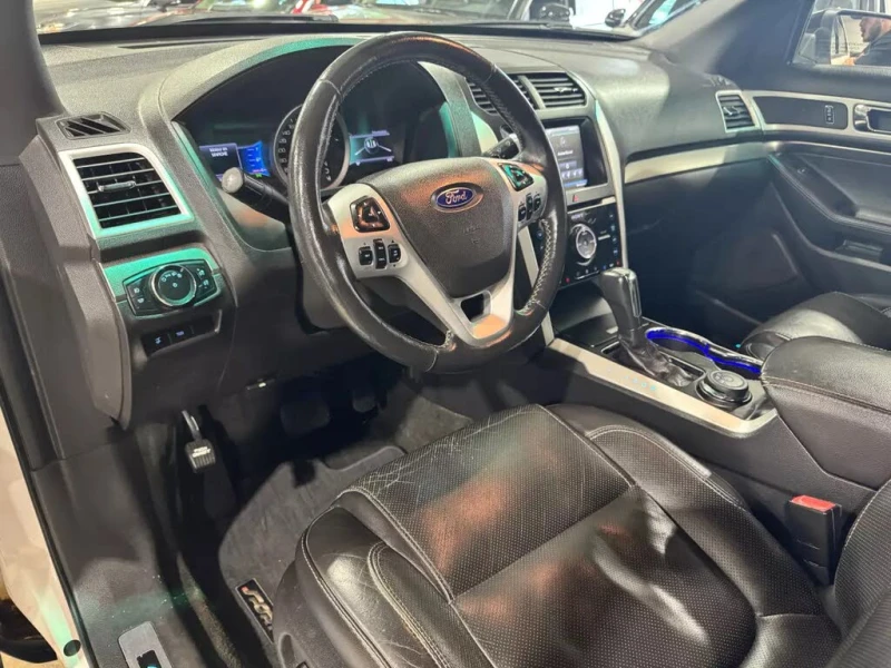 Ford Explorer SPORT* КЕЙЛЕС* КАМЕРА* ПОДГРЕВ* ОБДУХВАНЕ* 6+ 1, снимка 7 - Автомобили и джипове - 52664376