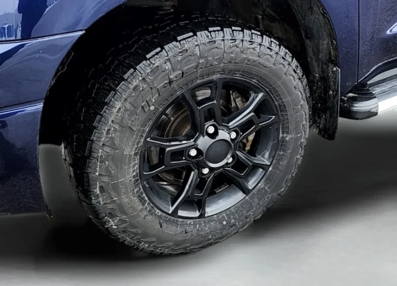 Toyota Tundra SR5 * * 5.7 * * CARFAX * * АВТО КРЕДИТ * * , снимка 5 - Автомобили и джипове - 53059157