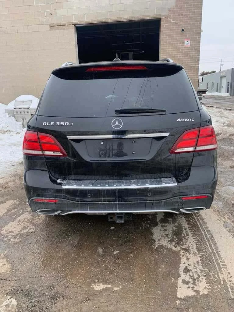 Mercedes-Benz GLE 350 d AMG пакет / 1 собственик - изображение 6