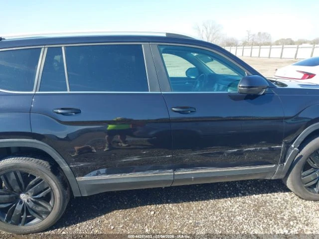 VW Atlas 3.6L V6 SEL, снимка 14 - Автомобили и джипове - 53570962