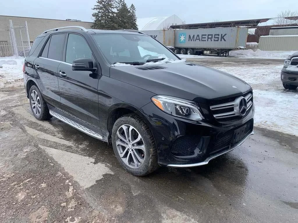 Mercedes-Benz GLE 350 d AMG пакет / 1 собственик - изображение 3