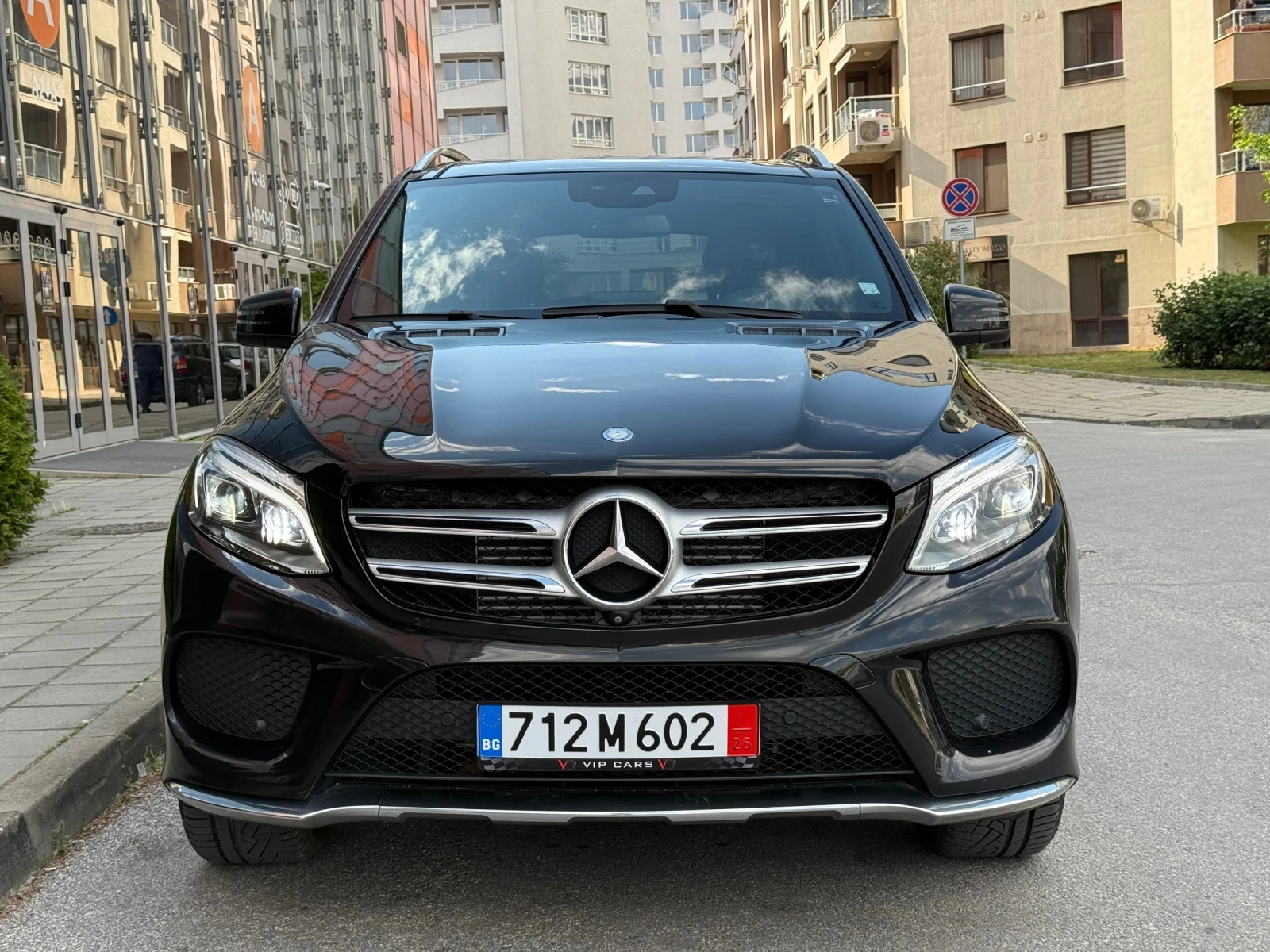 Mercedes-Benz GLE 350 d AMG пакет / 1 собственик - изображение 7