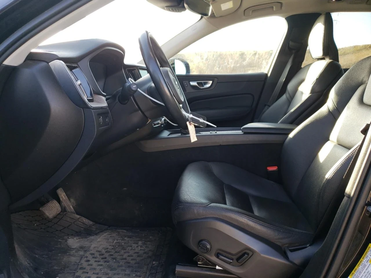 Volvo XC60  - изображение 7