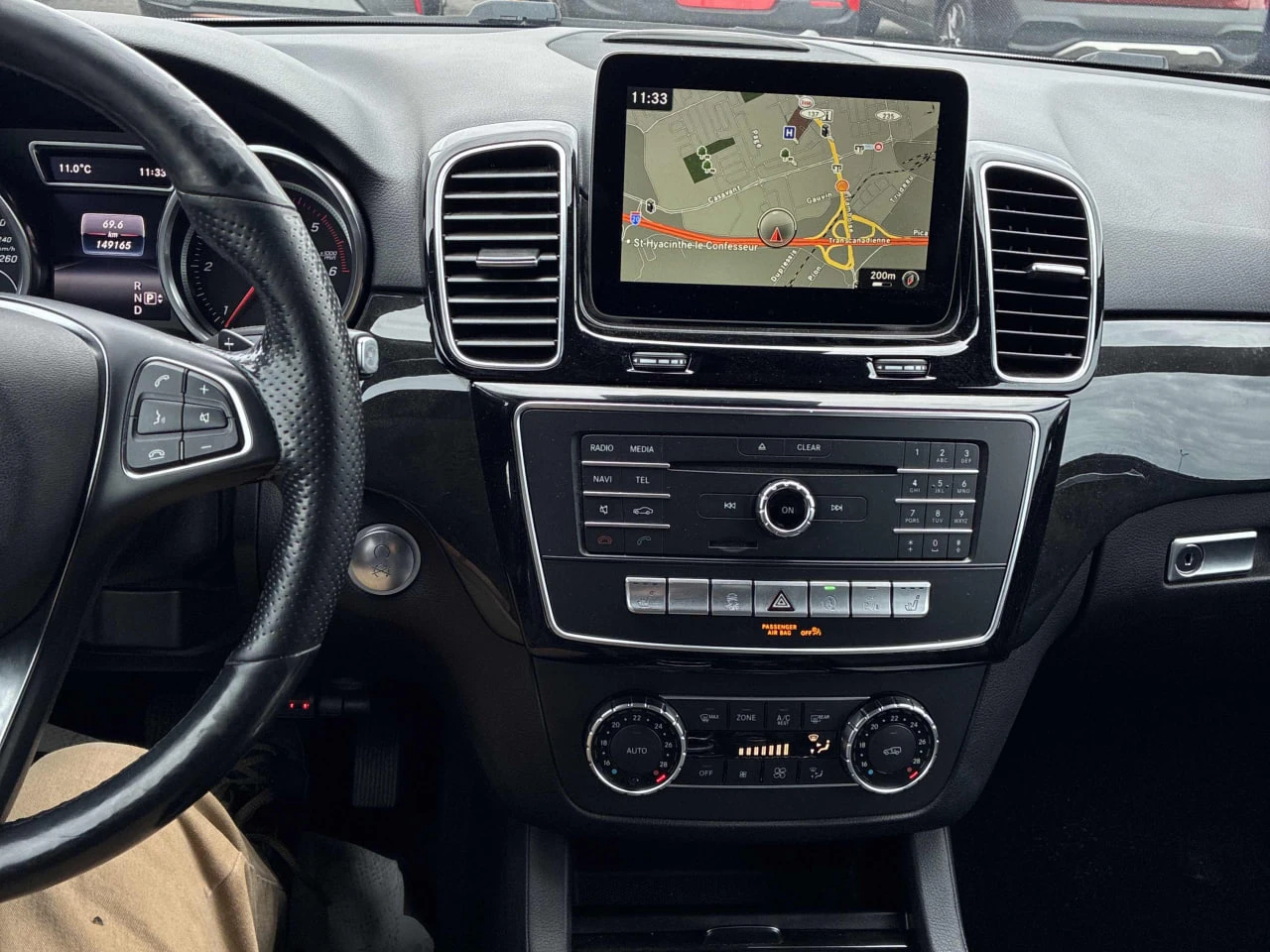 Mercedes-Benz GLE 350 * АВТО КРЕДИТ* ЦЕНА ДО БГ * СЕРВИЗНА ИСТОРИЯ *  - изображение 8