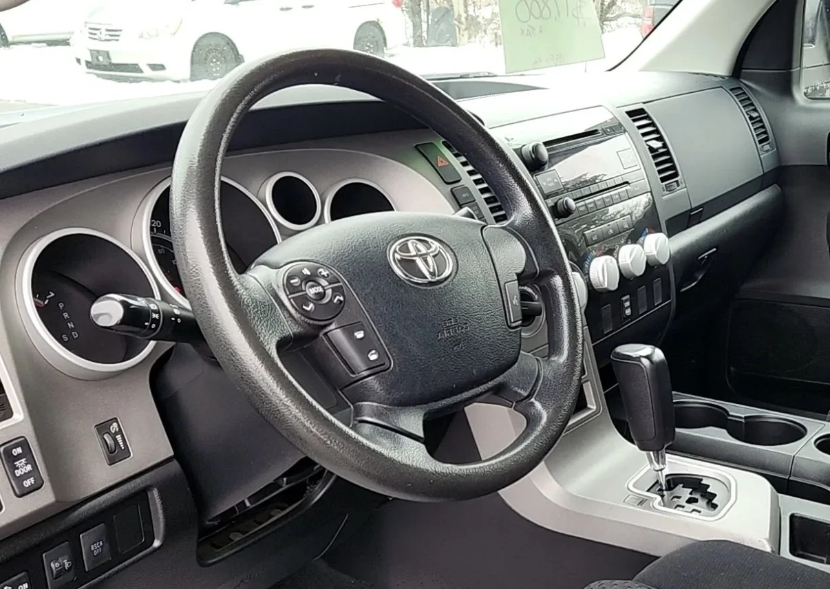 Toyota Tundra SR5 * * 5.7 * * CARFAX * * АВТО КРЕДИТ * *  - изображение 6