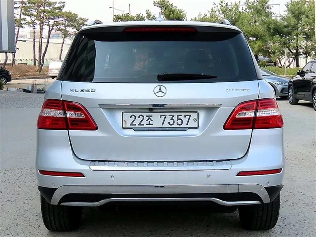 Mercedes-Benz ML 350 BlueTec* PANO* ��������� | Mobile.bg � ����������� 4