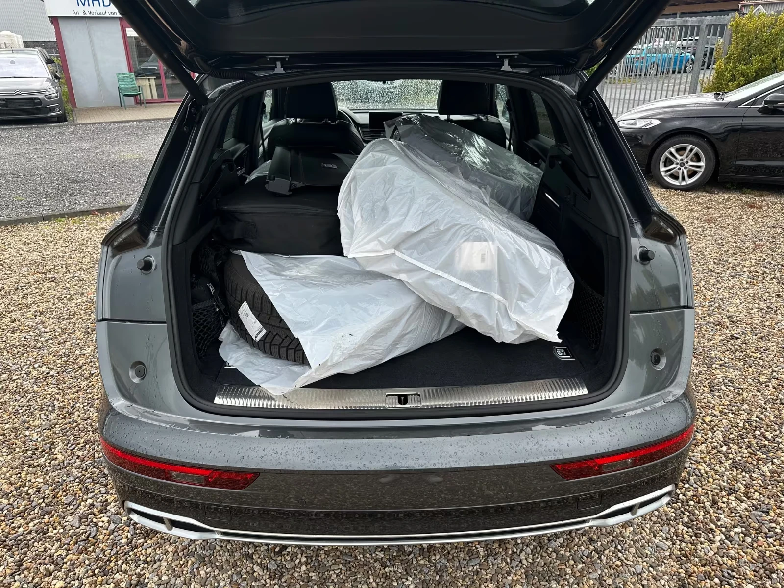 Audi Q5 55 TFSI/HEV/367HP/S-LINE/PANO/MATRIX/NAVI/CAM/218h, снимка 6 - Автомобили и джипове - 54474384