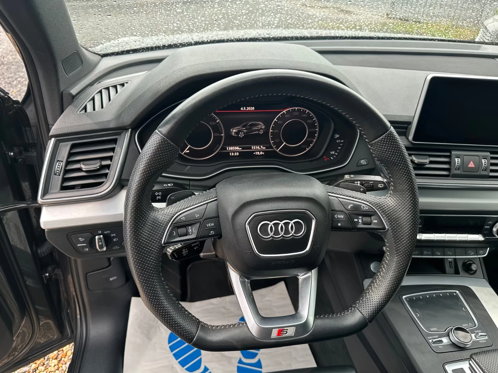 Audi Q5 55 TFSI/HEV/367HP/S-LINE/PANO/MATRIX/NAVI/CAM/218h, снимка 11 - Автомобили и джипове - 54474384
