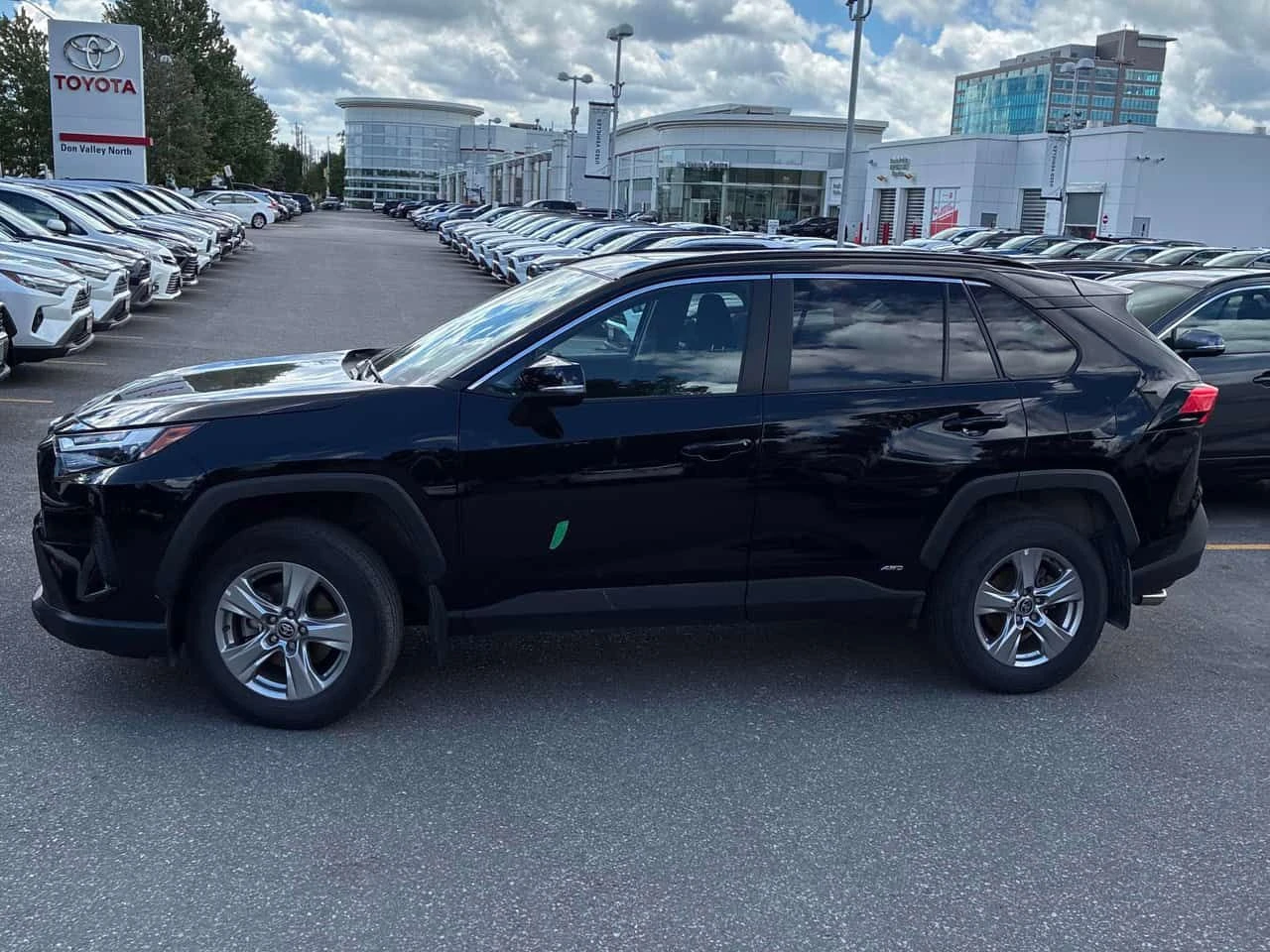 Toyota Rav4 * Hybrid XLE * CARFAX * ОТ ПРЕДСТАВИТЕЛСТВО * , снимка 2 - Автомобили и джипове - 55023220