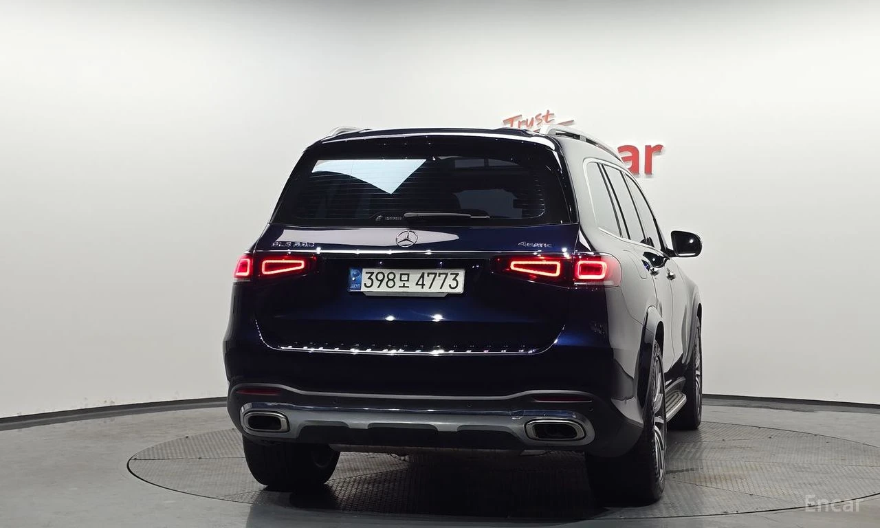 Mercedes-Benz GLS580 4MATIC* AMG* BURMESTER* HEAD UP* 3XTV* ОБДУХВАНЕ, снимка 4 - Автомобили и джипове - 55318705