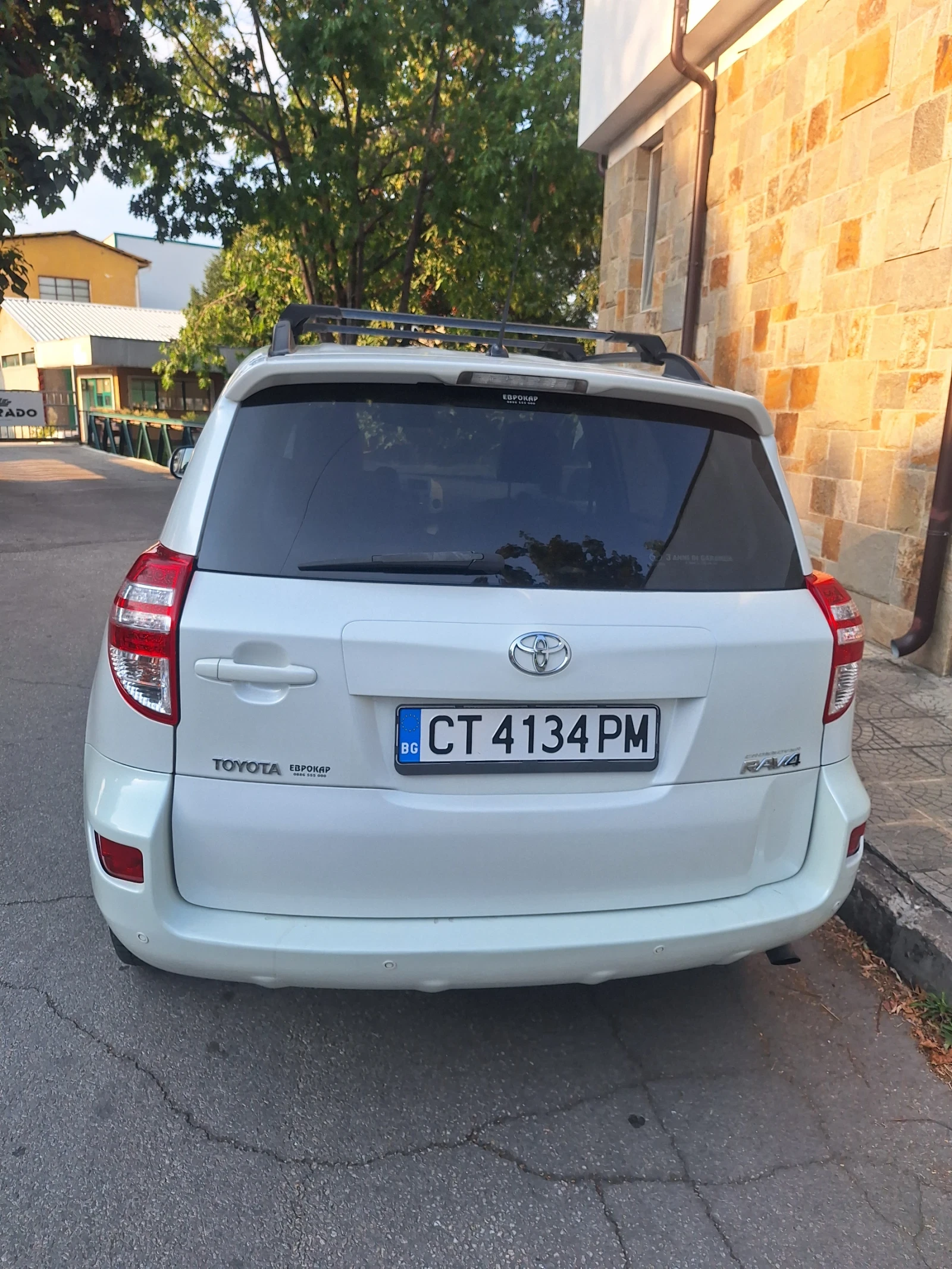 Toyota Rav4 Crossover 4х4, снимка 4 - Автомобили и джипове - 55949134