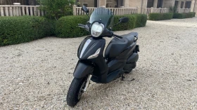 Piaggio Beverly 2016 125кубика 22000км, снимка 10