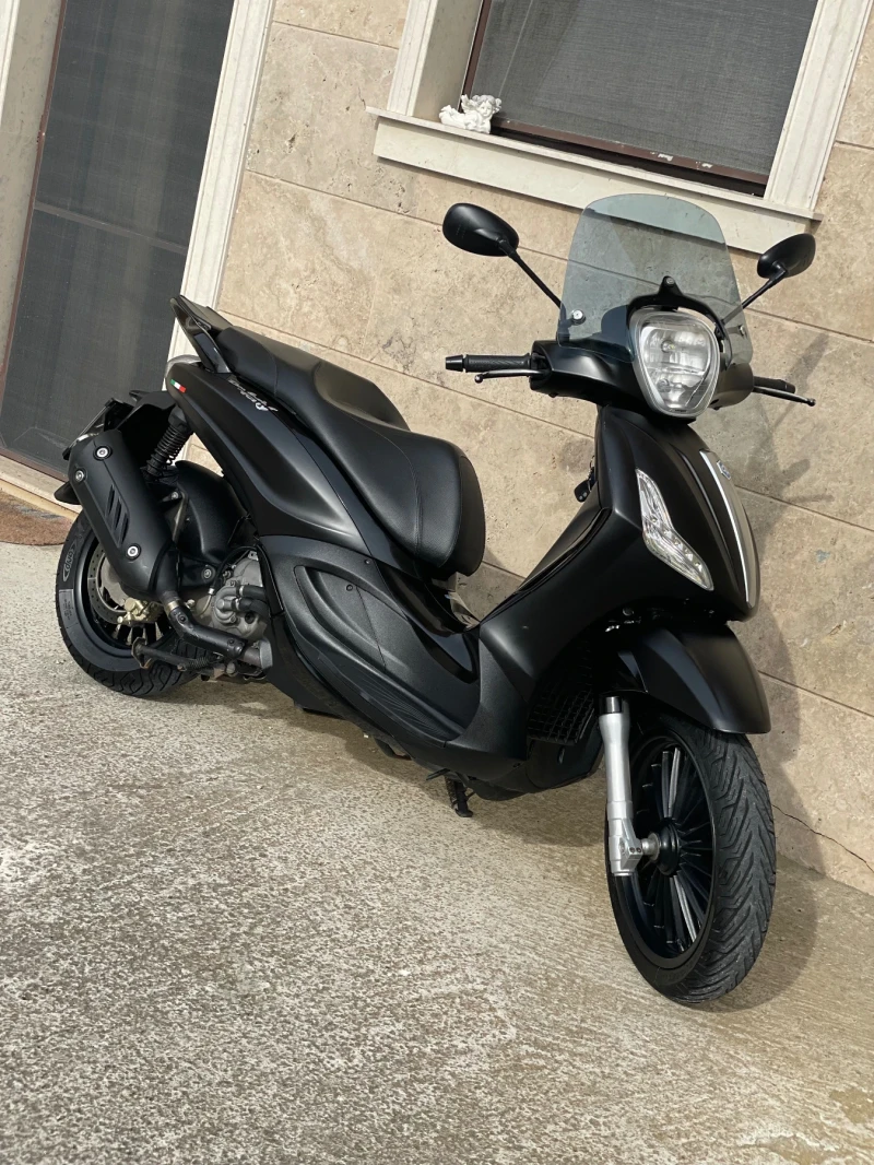 Piaggio Beverly 2016 125кубика 22000км, снимка 1 - Мотоциклети и мототехника - 49471112