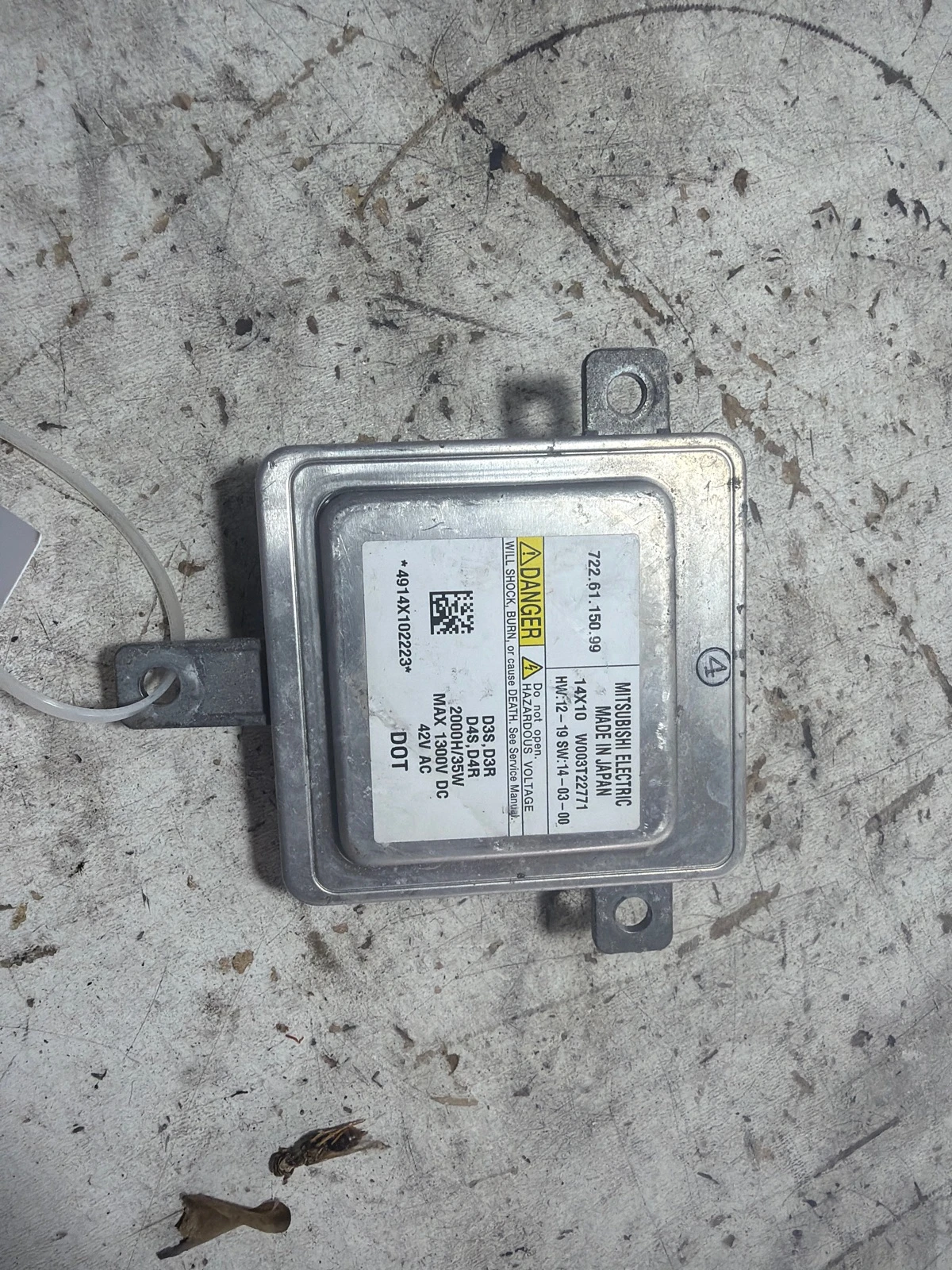 баласт ксенон 7226115099 W003T22771 Volvo V40