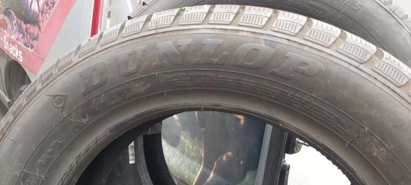 Гуми Зимни 185/60R15, снимка 3 - Гуми и джанти - 32572274