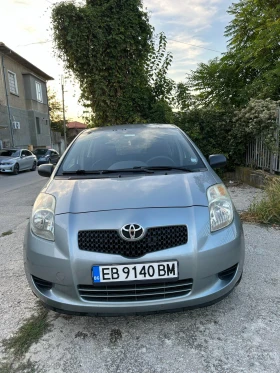 Toyota Yaris 1.3 87 коня, снимка 1