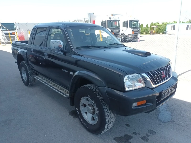 Mitsubishi L200 2.5-TDI Климатроник, снимка 4 - Автомобили и джипове - 47050516