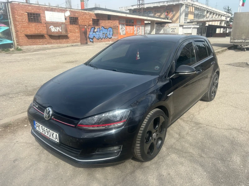 VW Golf, снимка 3 - Автомобили и джипове - 49449573