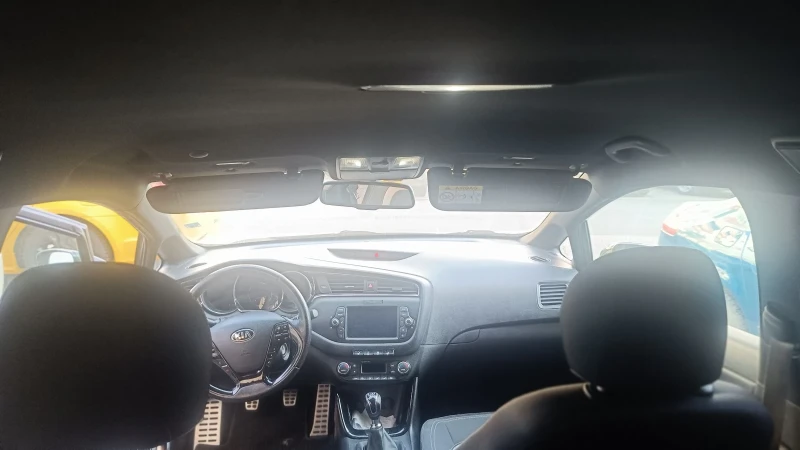 Kia Ceed 1.0 TGI GT LINE 120PS, снимка 10 - Автомобили и джипове - 50588351