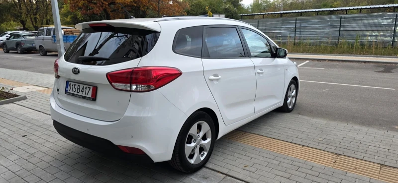 Kia Carens 1.6GDI FRANCE, снимка 4 - Автомобили и джипове - 52260029