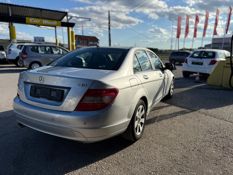 Mercedes-Benz C 220 2.2CDI уникат 150000км Avantgarde, снимка 7 - Автомобили и джипове - 51723989