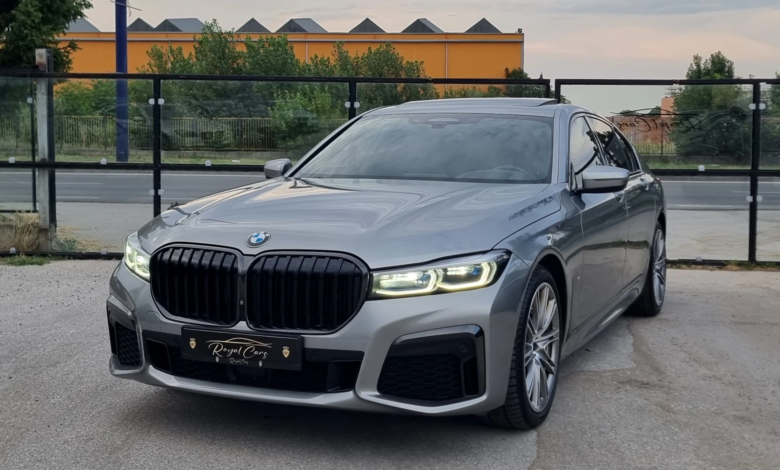 BMW 730 * Individual * Soft close * Lazer Lights * M pack , снимка 1