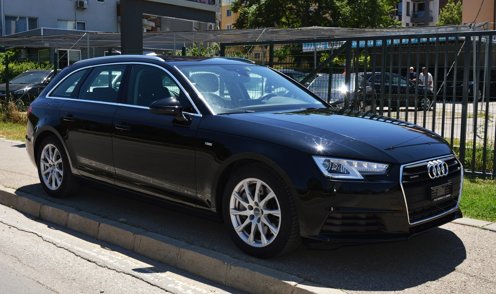 Audi A4 3.0TDI QUATTRO FACE ШВЕЙЦАРИЯ РЕАЛНИ КМ - изображение 3