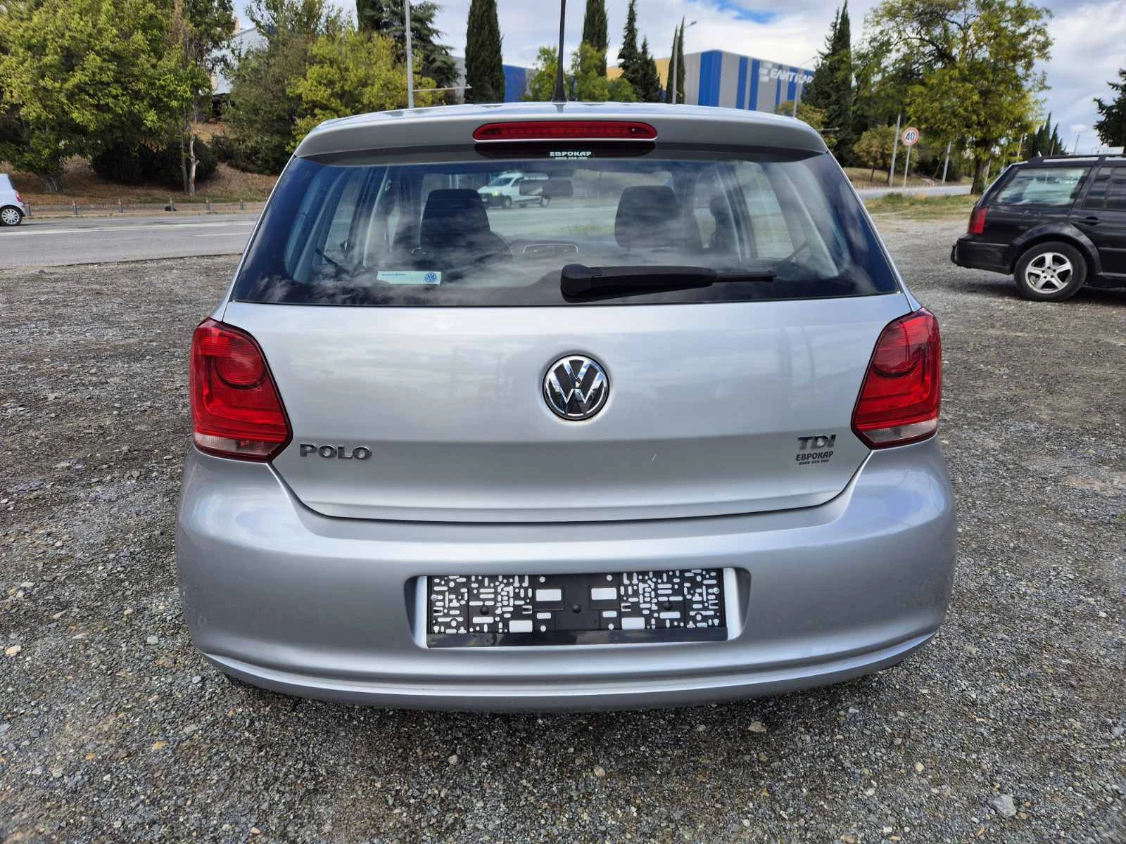 VW Polo 1.6TDI 75кс - изображение 4