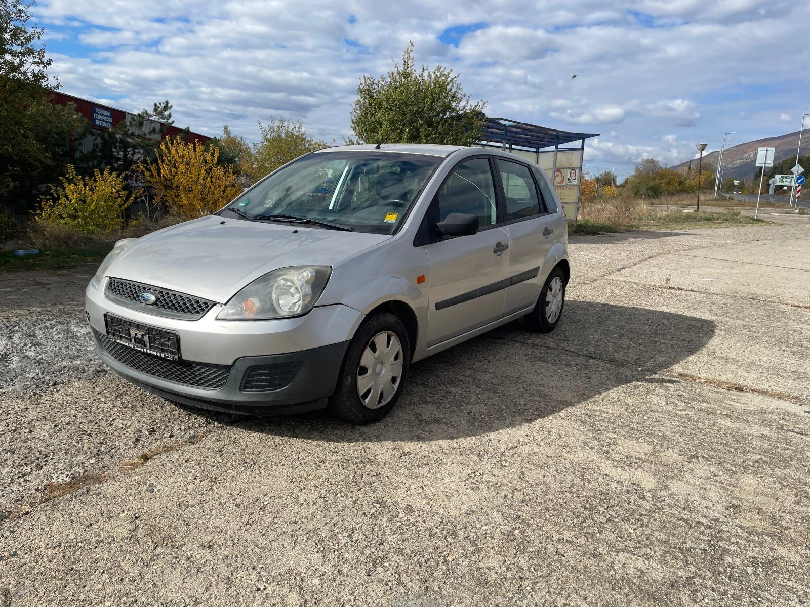 Ford Fiesta 1.4i 75ks FACE LIFT - [1] 