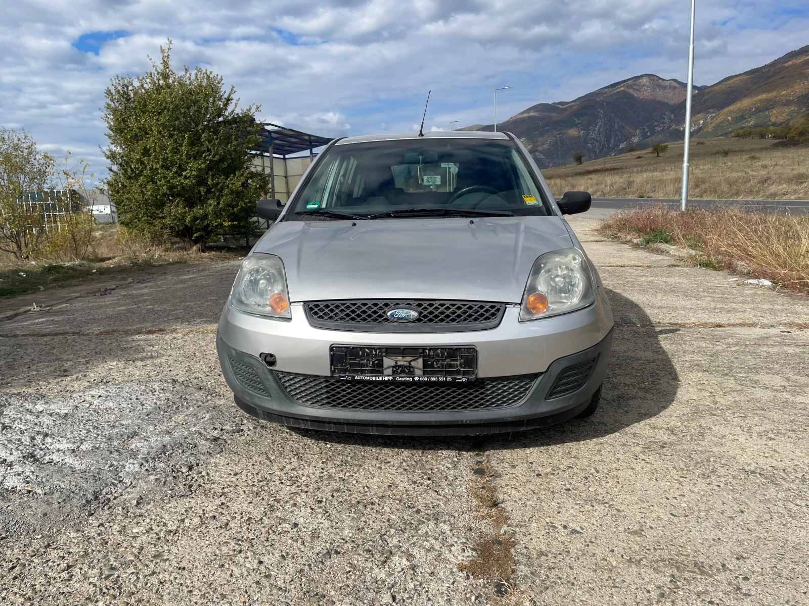 Ford Fiesta 1.4i 75ks FACE LIFT - изображение 8