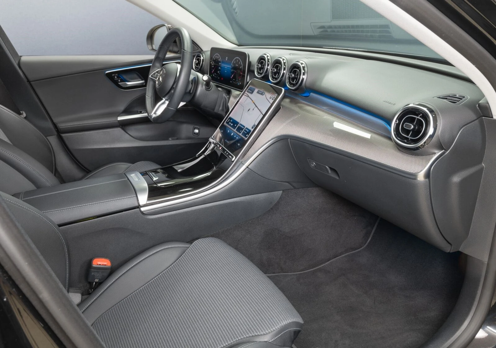 Mercedes-Benz C 200 * AVANTGARDE* DISTRONIC* 360 CAM*  | Mobile.bg   14