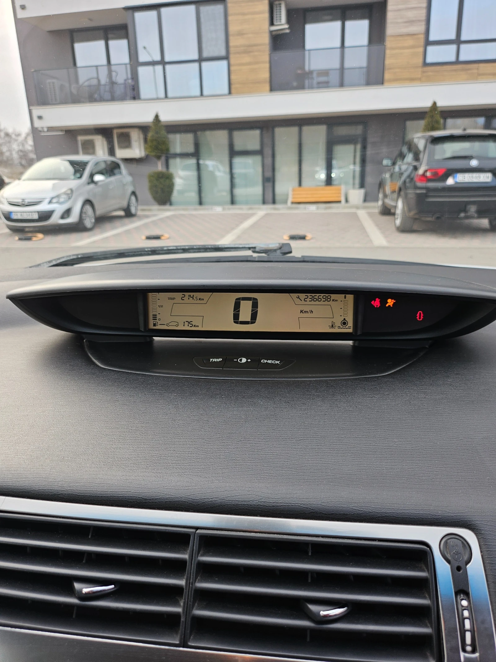 Citroen C4  - изображение 5