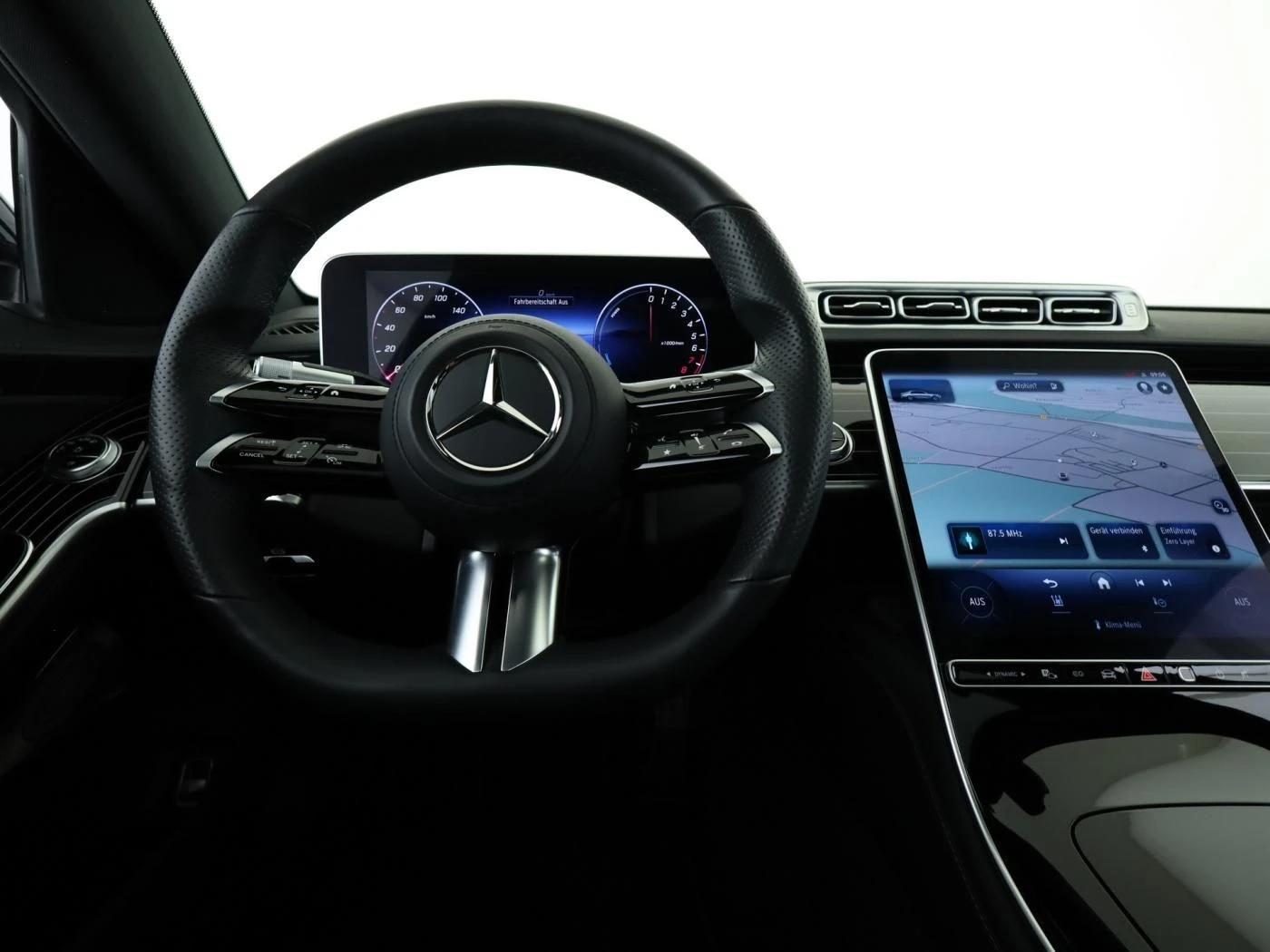 Mercedes-Benz S 580 PHEV/510HP/AMG/MULTIBEAM/PANO/HUD/BURMESTER/440v - изображение 9