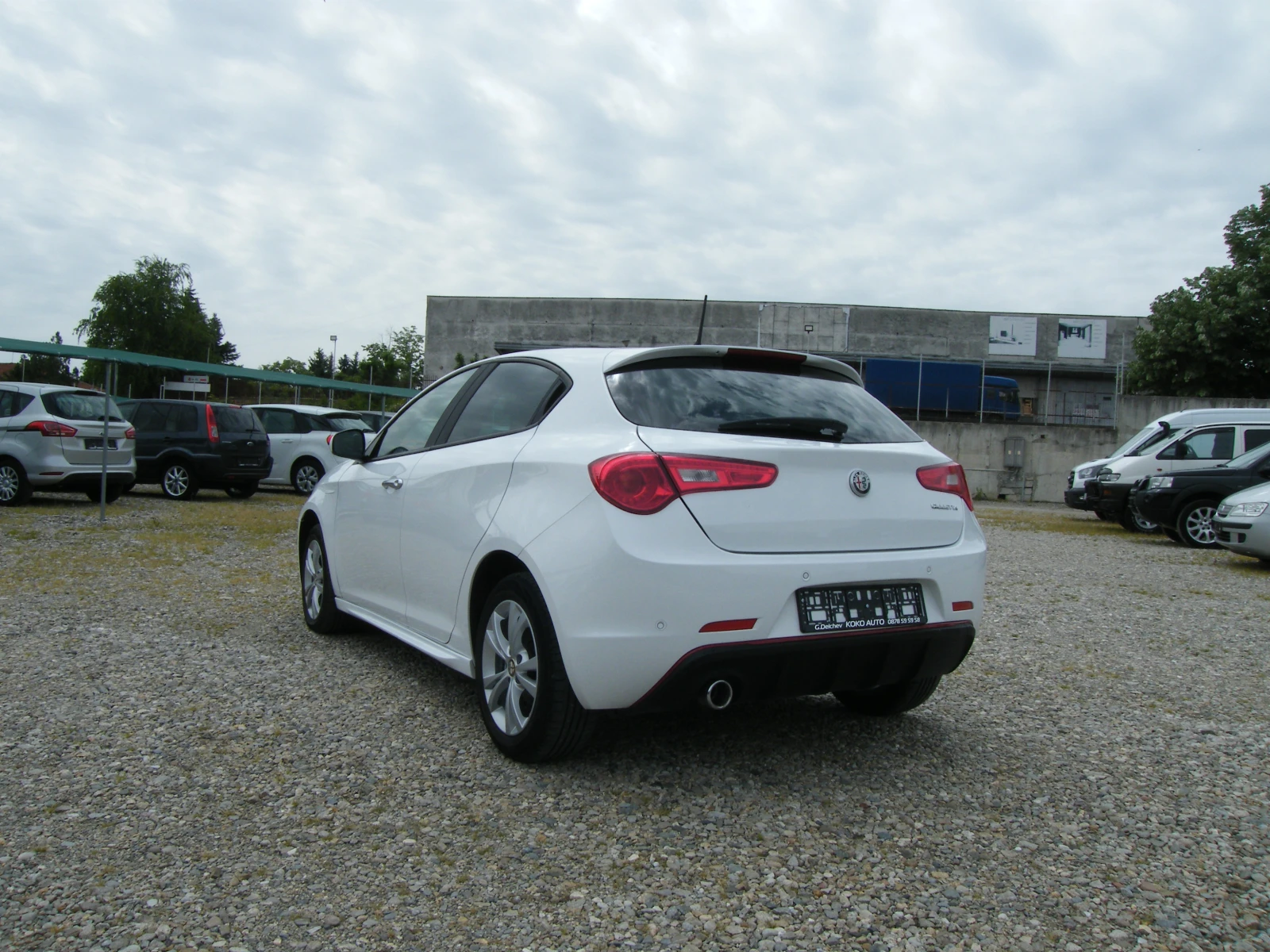 Alfa Romeo Giulietta 1.6JTDm 83000km. EURO 6D - изображение 5