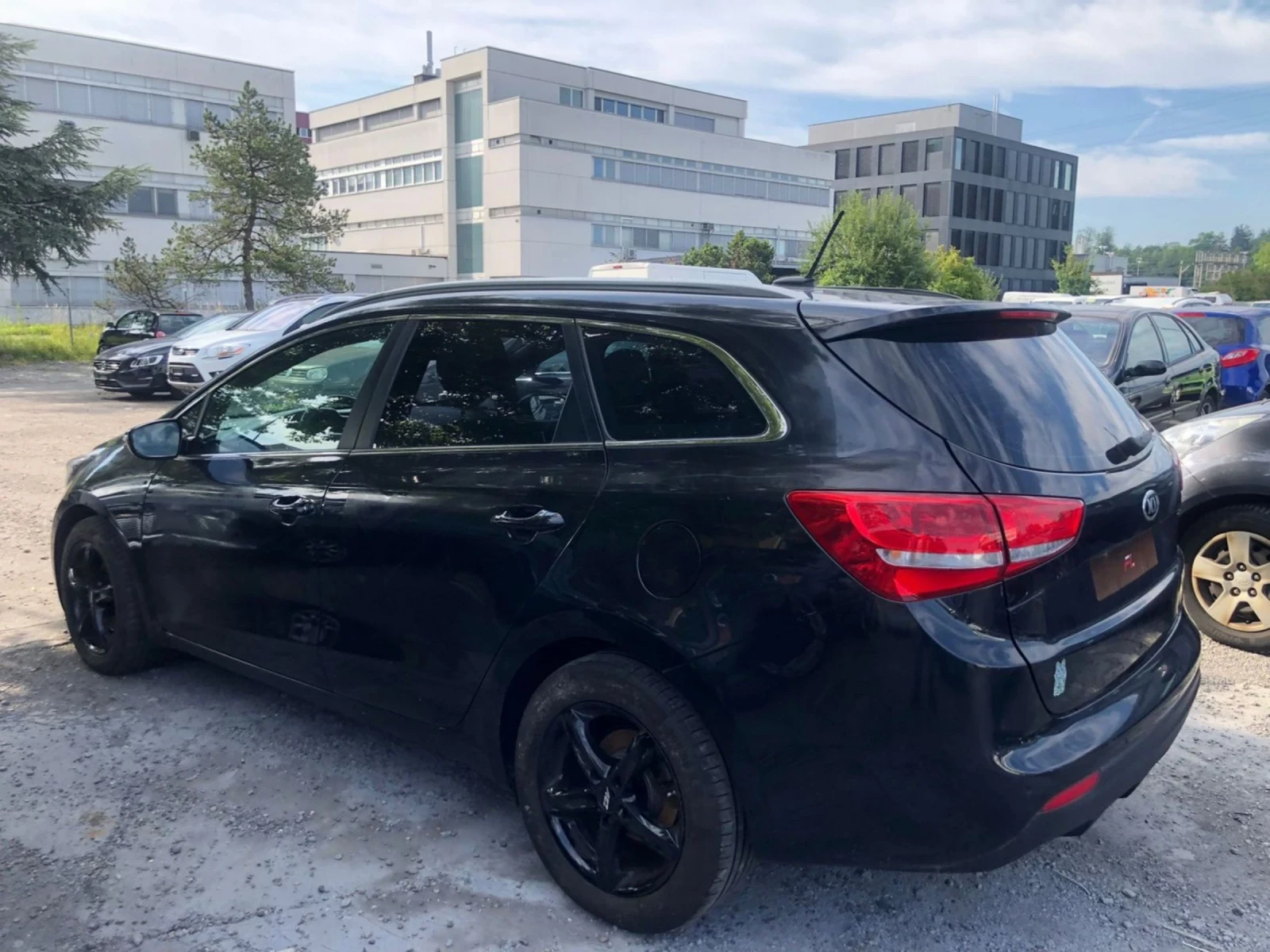 Kia Ceed 1.0 TGI GT LINE 120PS - изображение 9