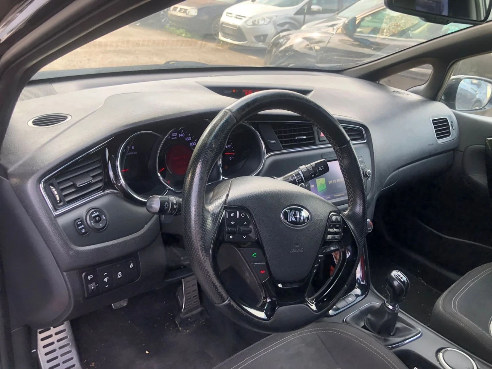 Kia Ceed 1.0 TGI GT LINE 120PS - изображение 8
