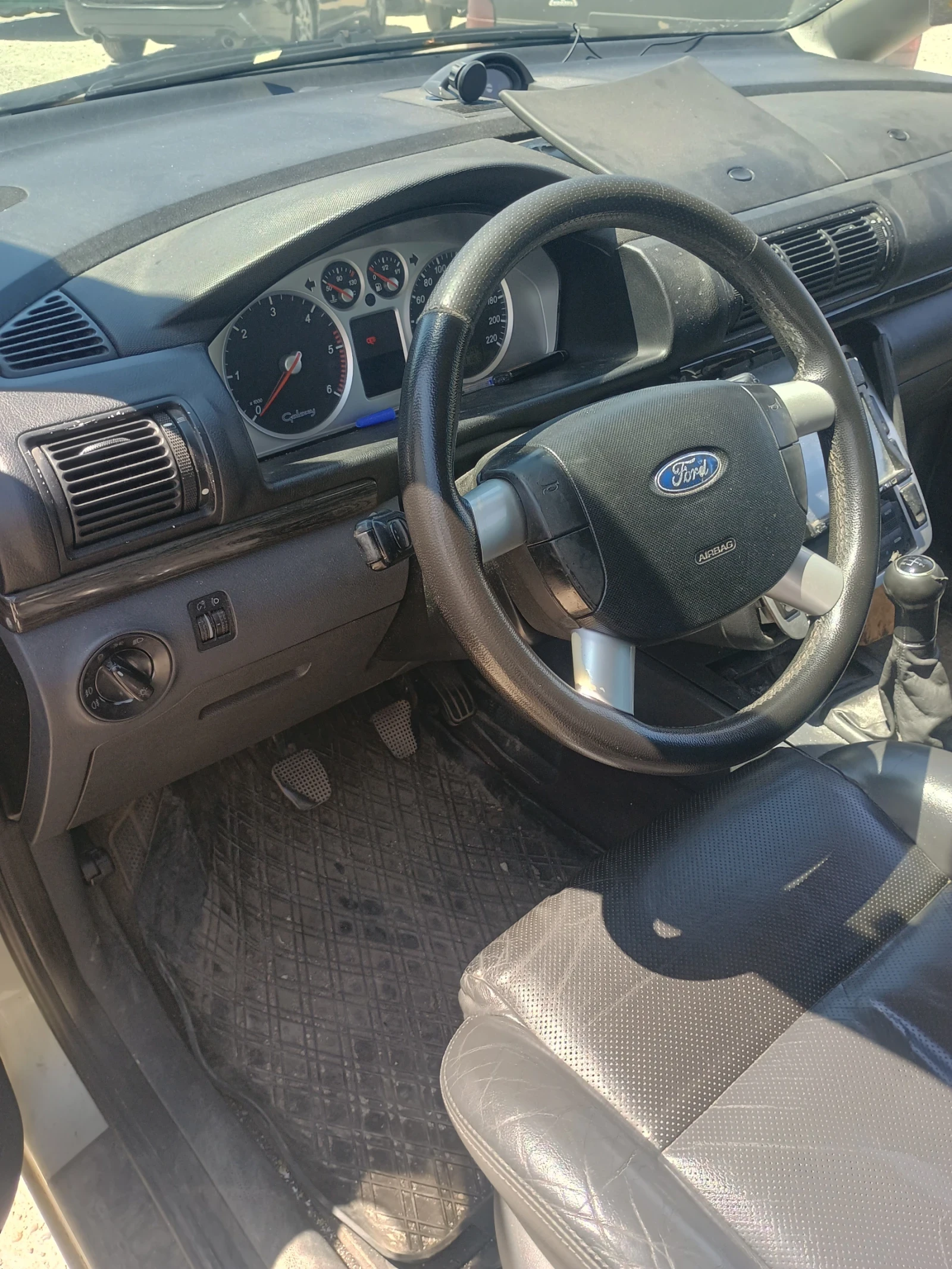 Ford Galaxy  - изображение 5