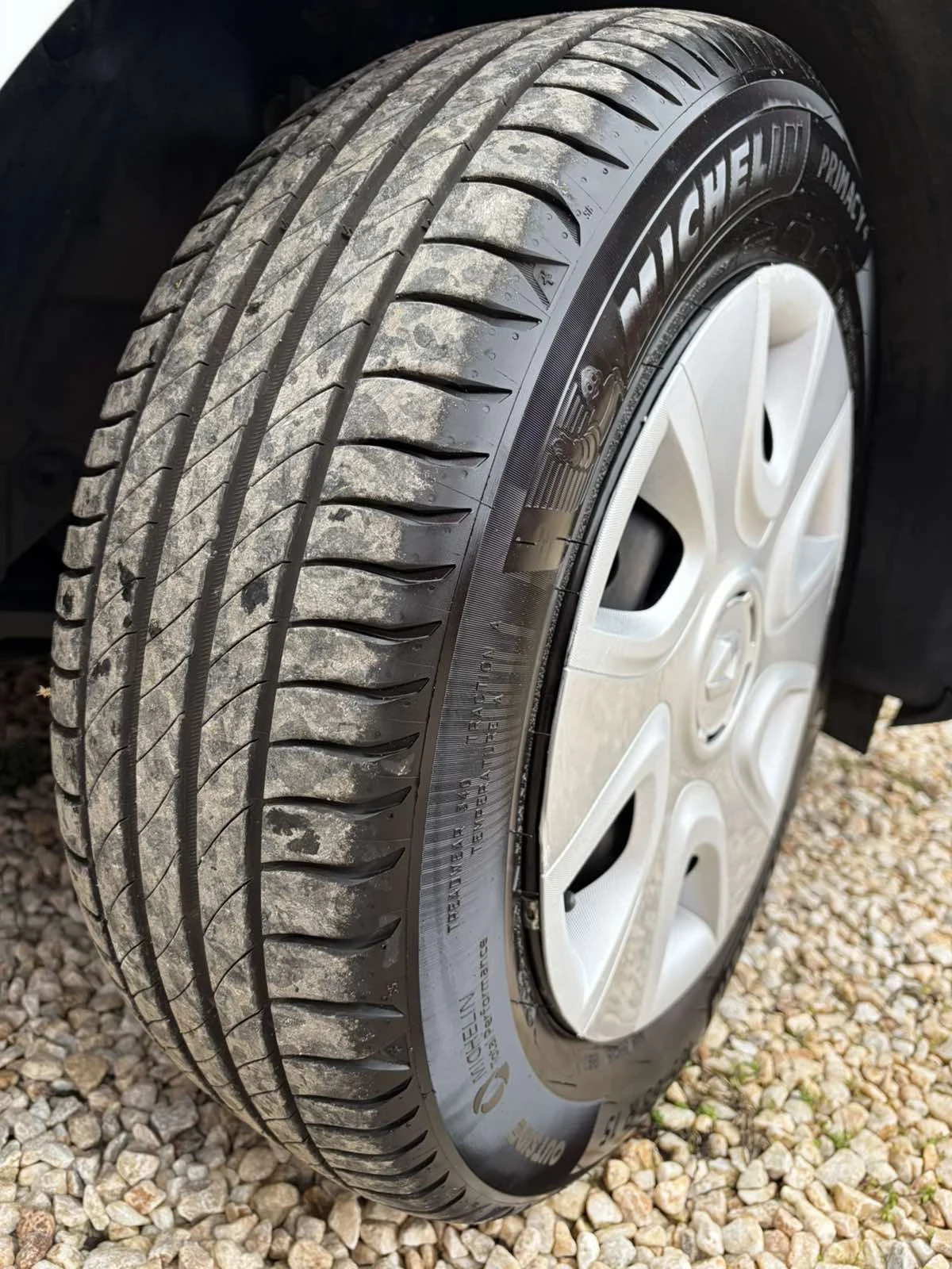 Renault Clio 1.5dci/75/2018г/ПЕРФЕКТНО СЪСТОЯНИЕ!, снимка 13 - Автомобили и джипове - 54009969