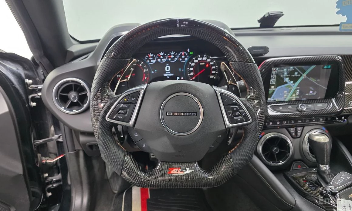 Chevrolet Camaro 6.2 SS V8 Special Edition* BOSE* HEAD-UP* CARBON* , снимка 9 - Автомобили и джипове - 54218393