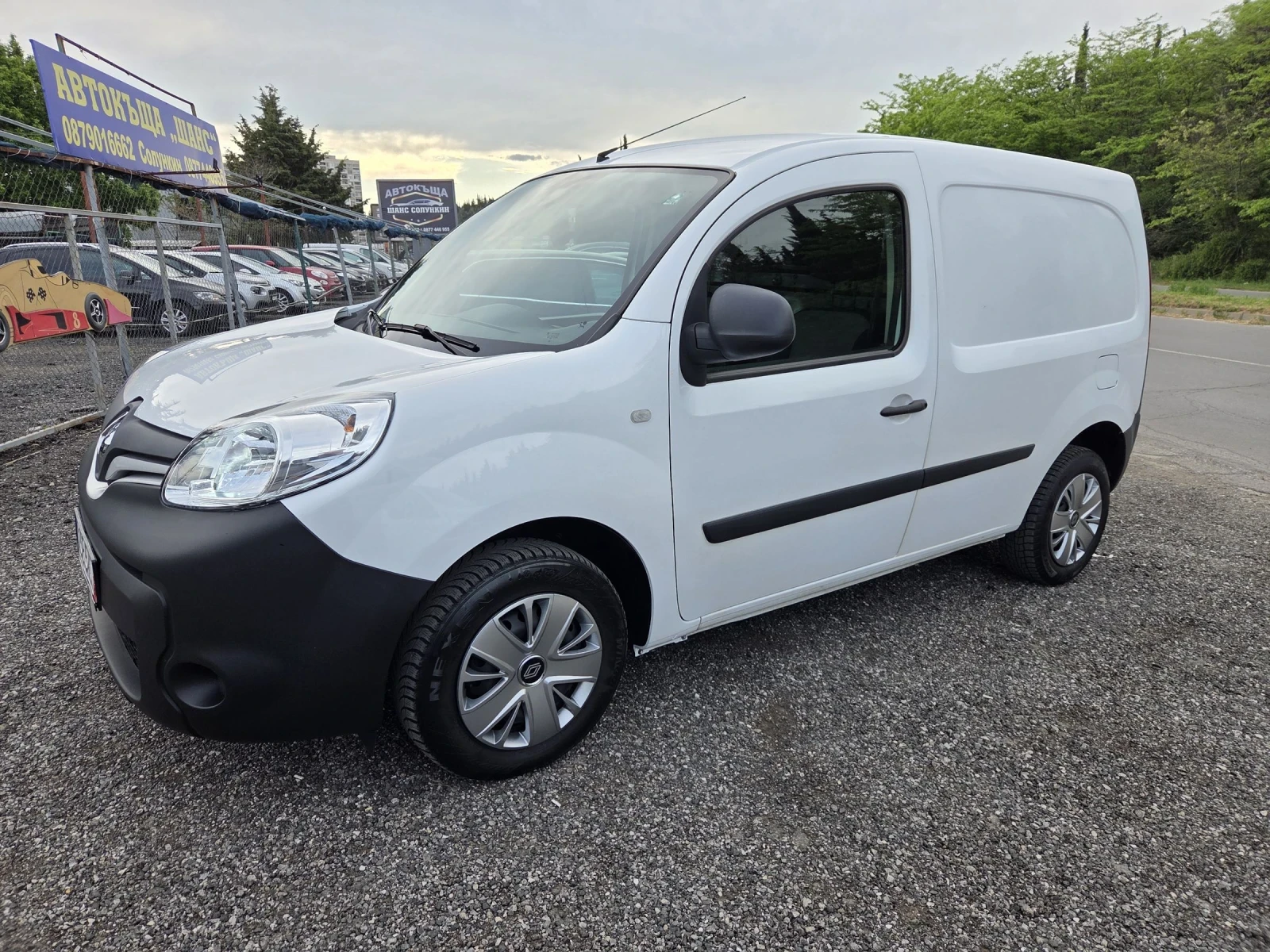 Renault Kangoo 1, 5 cdi 75 hp, снимка 2 - Автомобили и джипове - 54543102