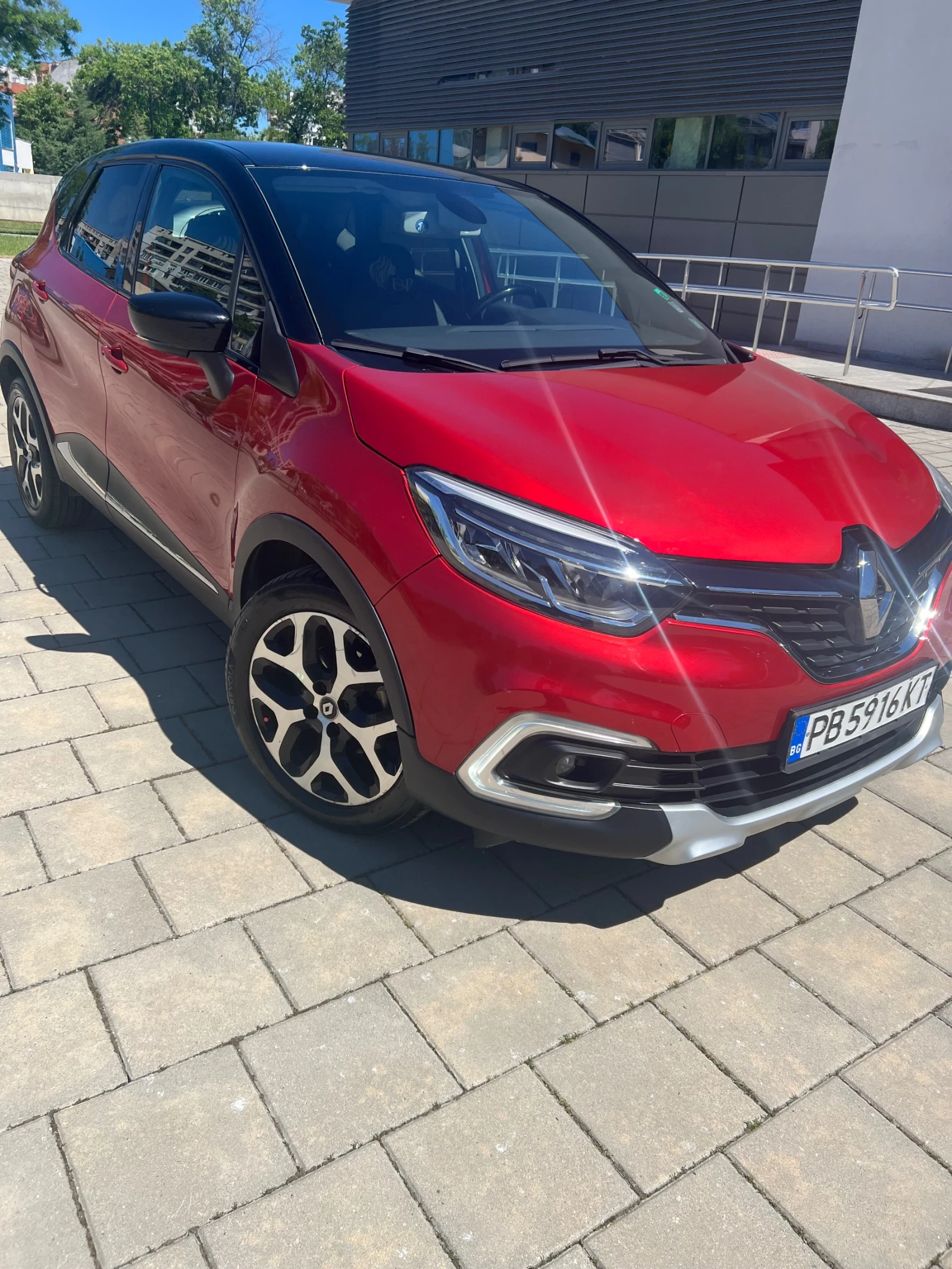 Renault Captur 1.5 dci , снимка 4 - Автомобили и джипове - 54596921
