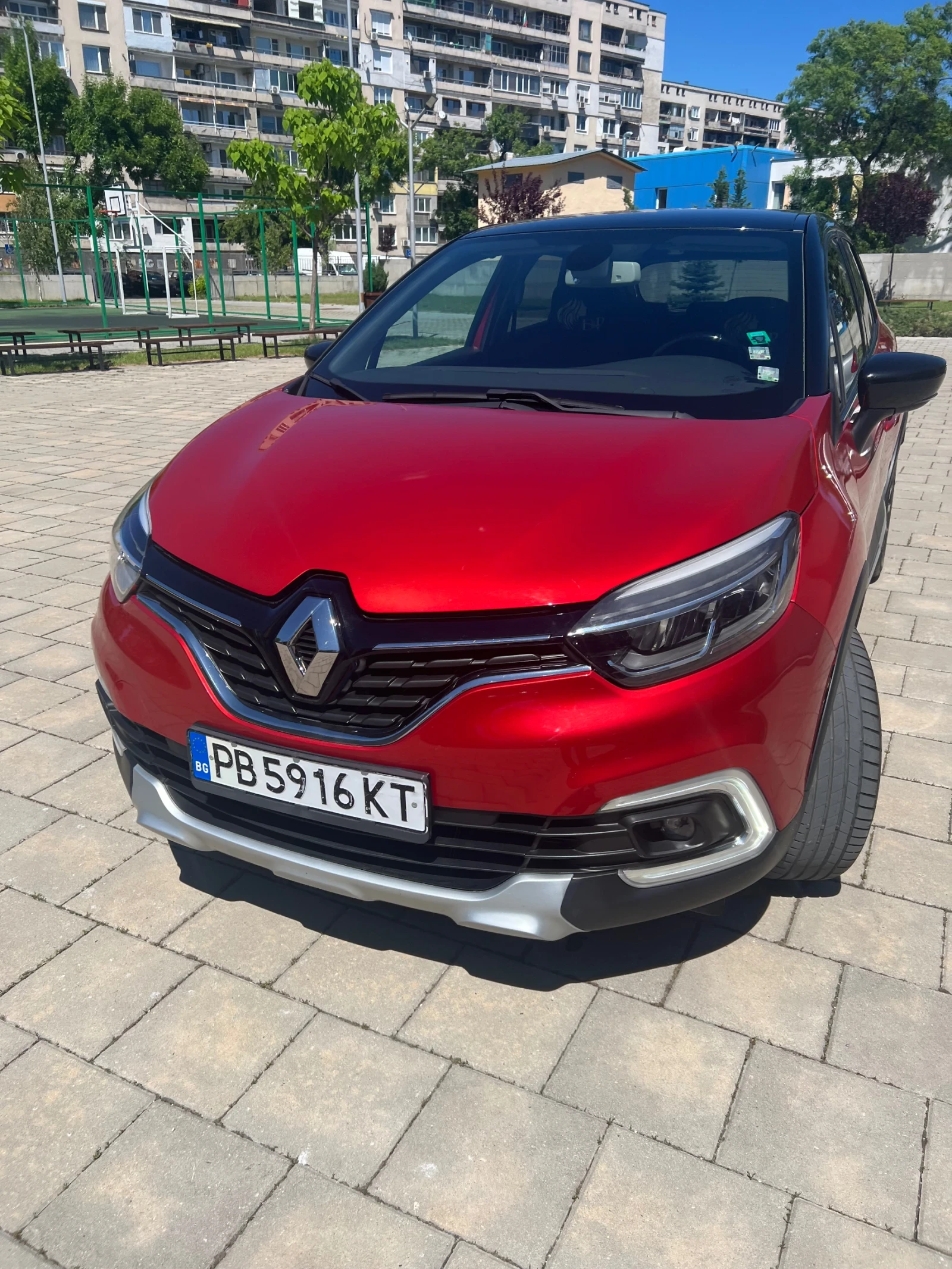 Renault Captur 1.5 dci , снимка 3 - Автомобили и джипове - 54596921