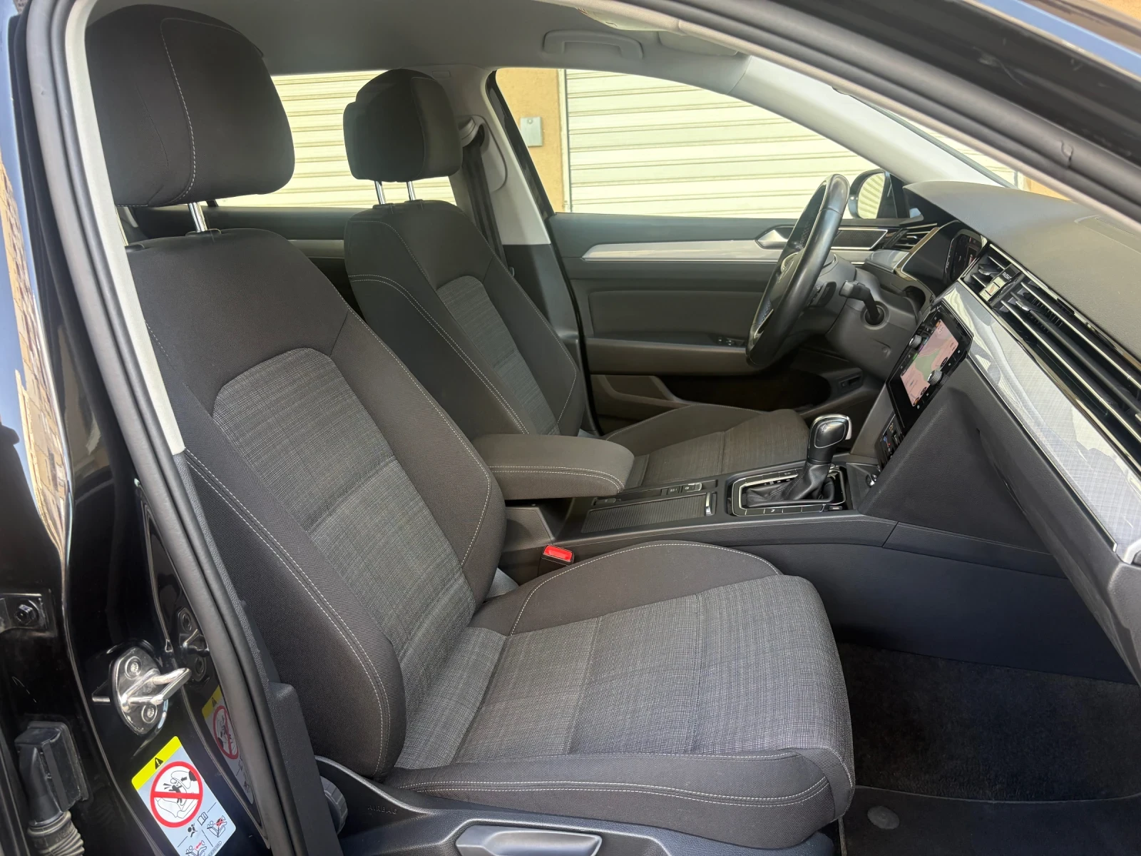 VW Passat Digital, Distronic, Камера, Сервизна История, снимка 10 - Автомобили и джипове - 54734157