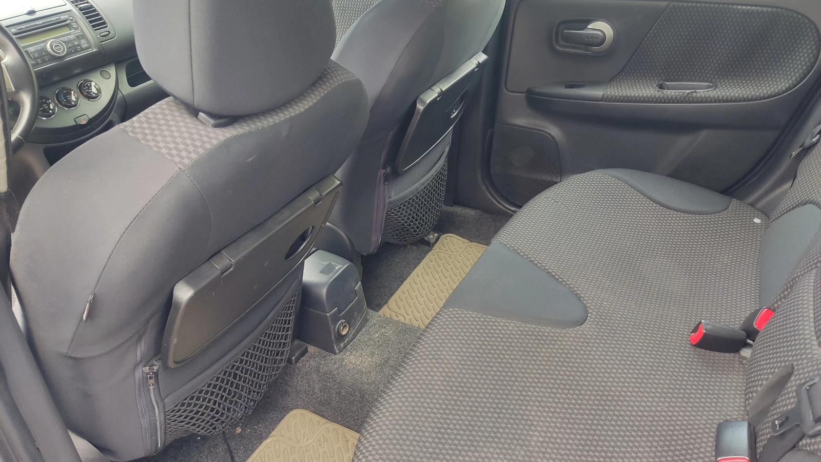 Nissan Note, снимка 7 - Автомобили и джипове - 54830312